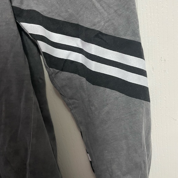 Dark Grey Long Sleeve - Picture 4 of 7